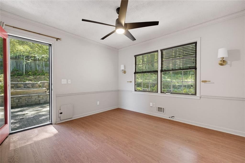 3 bedroom, 2 bathroom, 1,830 sq ft single family residence for sale at 2845 Wood Forest, Marietta, GA 30066 — photo 10