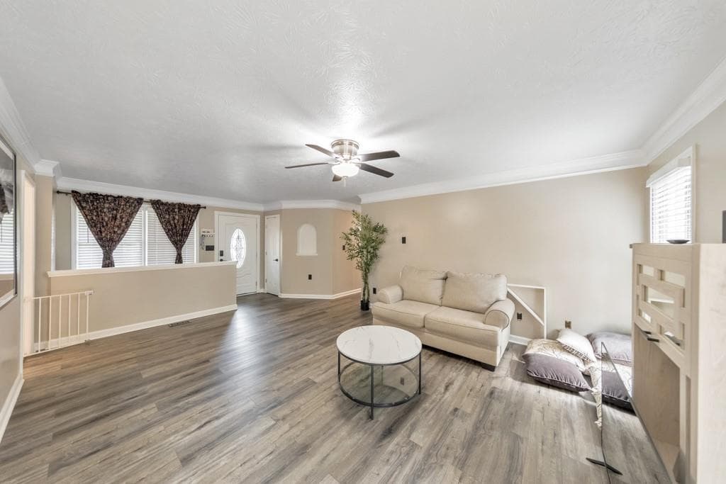 3 bedroom, 2 bathroom, 2,582 sq ft single family residence for sale at 29 Indian Creek Lane, Powder Springs, GA 30127 — photo 6