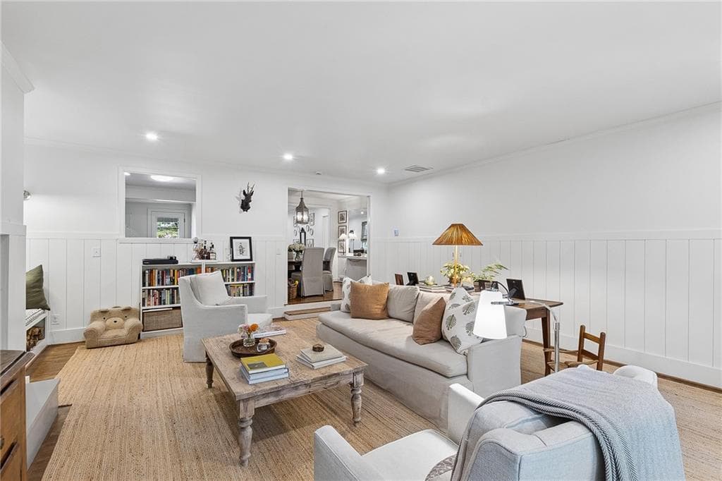 4 bedroom, 3 bathroom, 2,176 sq ft single family residence for sale at 708 Forrest Trail, Atlanta, GA 30318 — photo 9
