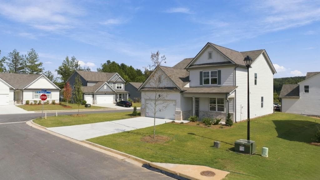 4 bedroom, 3 bathroom, 2,618 sq ft single family residence for sale at 803 Shoreview Trail, Villa Rica, GA 30180 — photo 2