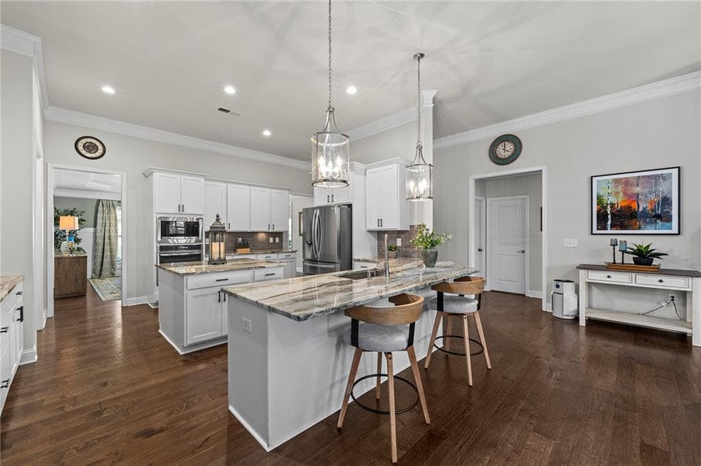 3 bedroom, 3 bathroom, 2,642 sq ft single family residence for sale at 406 Acorn Run, Canton, GA 30115 — photo 2