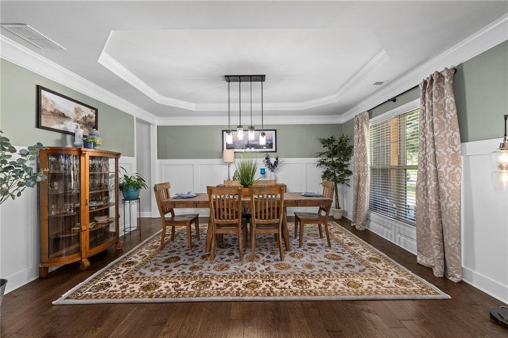 3 bedroom, 3 bathroom, 2,642 sq ft single family residence for sale at 406 Acorn Run, Canton, GA 30115 — photo 9