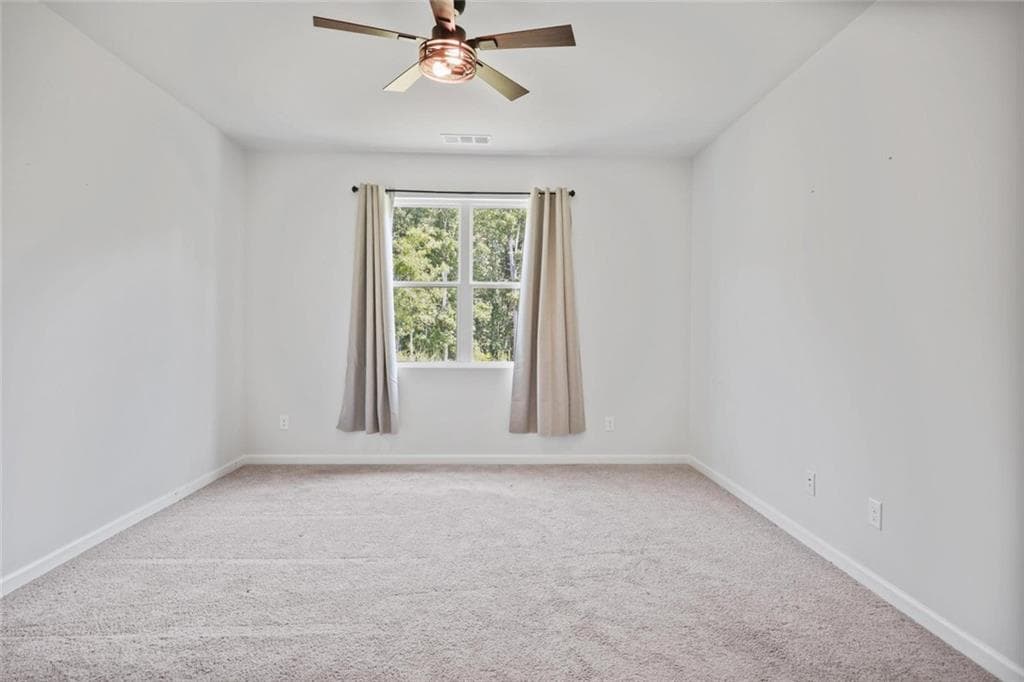 3 bedroom, 2 bathroom, 2,035 sq ft single family residence for sale at 61 Majestic Oak Circle, Dallas, GA 30132 — photo 6