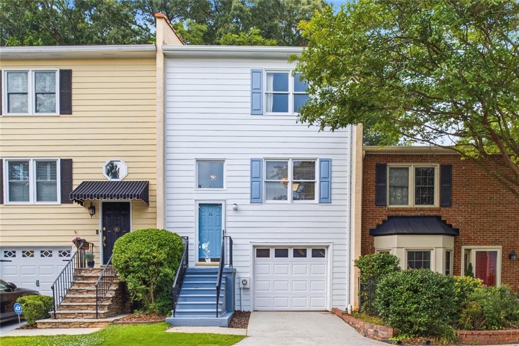 3 bedroom, 3 bathroom, 1,746 sq ft townhouse for sale at 222 Forkner Drive 26, Decatur, GA 30030 — photo 2