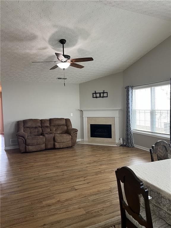 2 bedroom, 2 bathroom, 1,605 sq ft single family residence for sale at 804 Village Place, Loganville, GA 30052 — photo 5