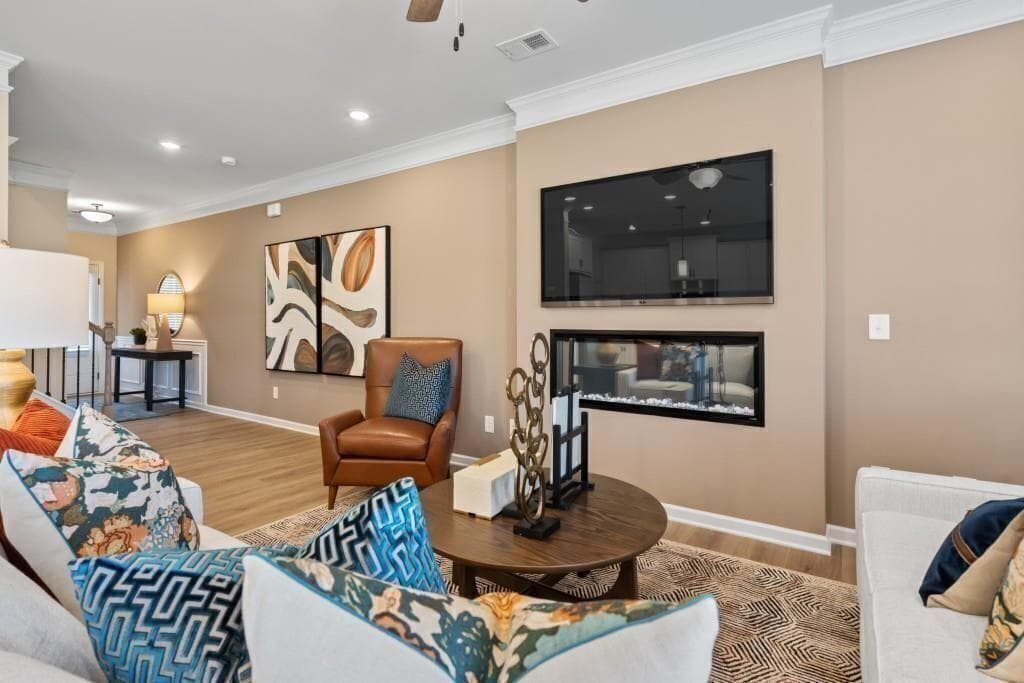 3 bedroom, 3 bathroom, 1,806 sq ft townhouse for sale at 32 Jacobs Farm Lane 14, Lawrenceville, GA 30045 — photo 5