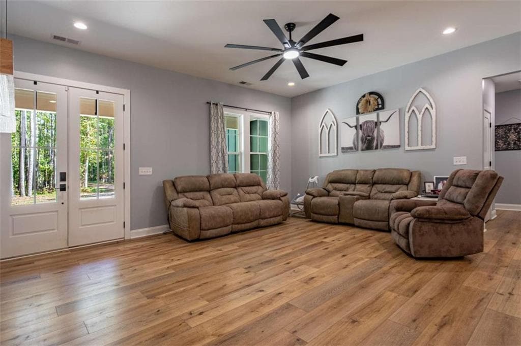 3 bedroom, 3 bathroom, 1,750 sq ft single family residence for sale at 392 Terhune Road, Rome, GA 30161 — photo 6