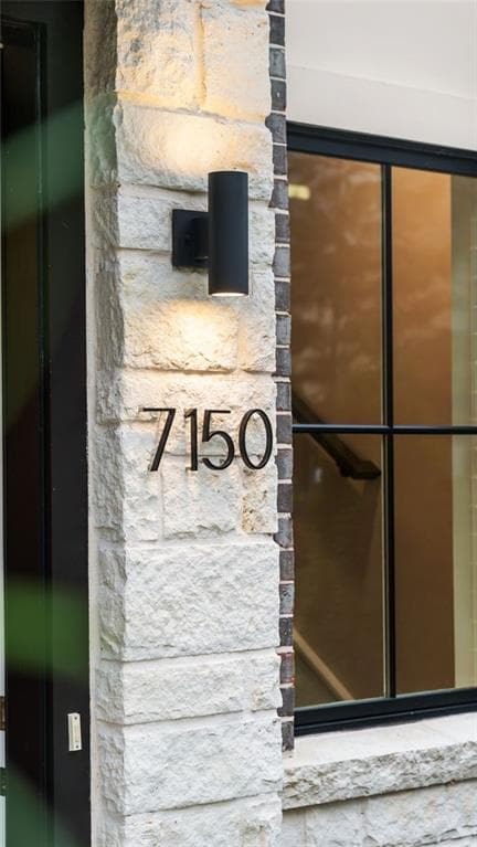 2 bedroom, 3 bathroom, 1,675 sq ft condominium for sale at 7150 Summit Place, Alpharetta, GA 30009 — photo 2