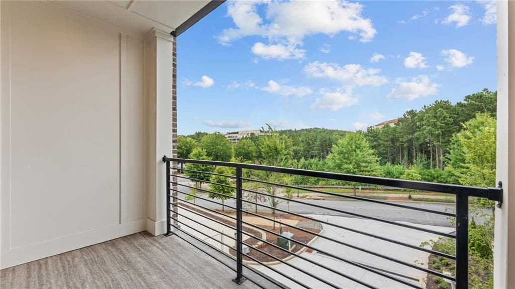 2 bedroom, 3 bathroom, 1,675 sq ft condominium for sale at 7150 Summit Place, Alpharetta, GA 30009 — photo 9