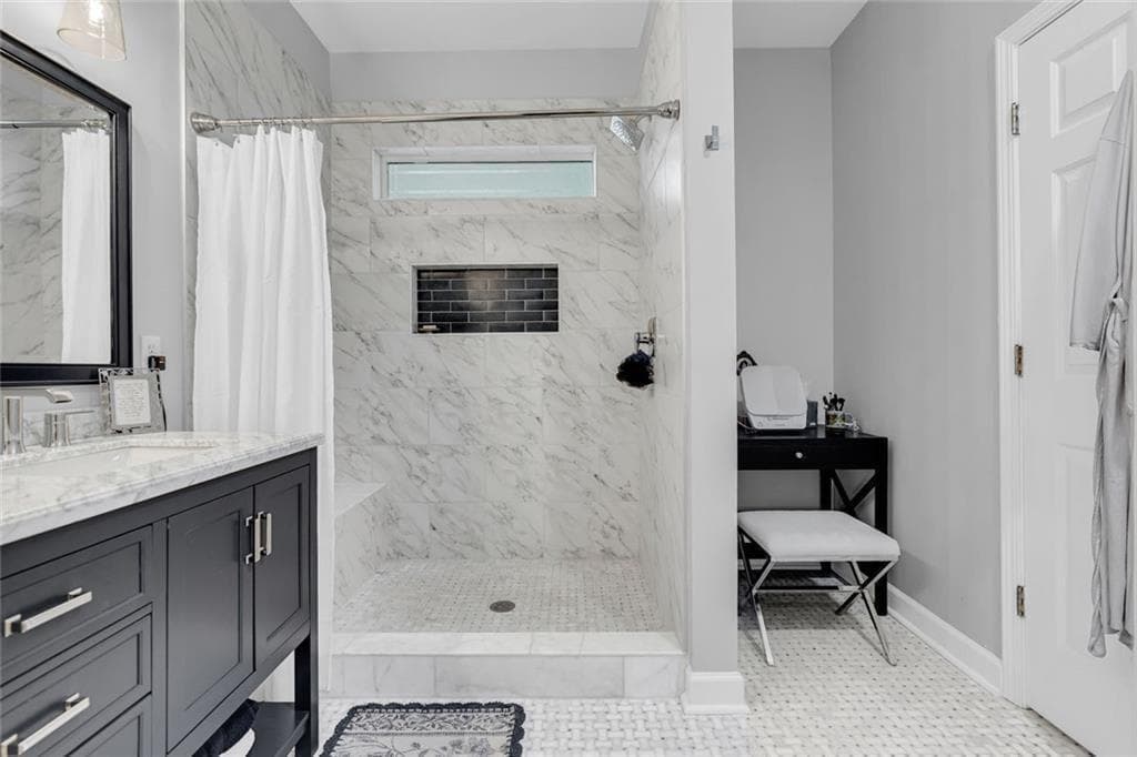 5 bedroom, 4 bathroom, 3,756 sq ft single family residence for sale at 214 Kingsley Way, Woodstock, GA 30188 — photo 7