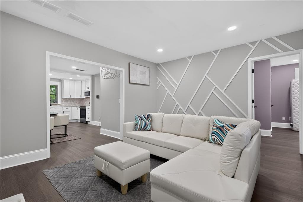 3 bedroom, 2 bathroom, 1,156 sq ft single family residence for sale at 2300 Dauphine Street, Atlanta, GA 30344 — photo 7