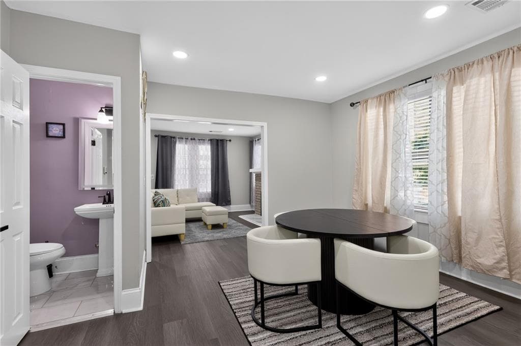 3 bedroom, 2 bathroom, 1,156 sq ft single family residence for sale at 2300 Dauphine Street, Atlanta, GA 30344 — photo 10