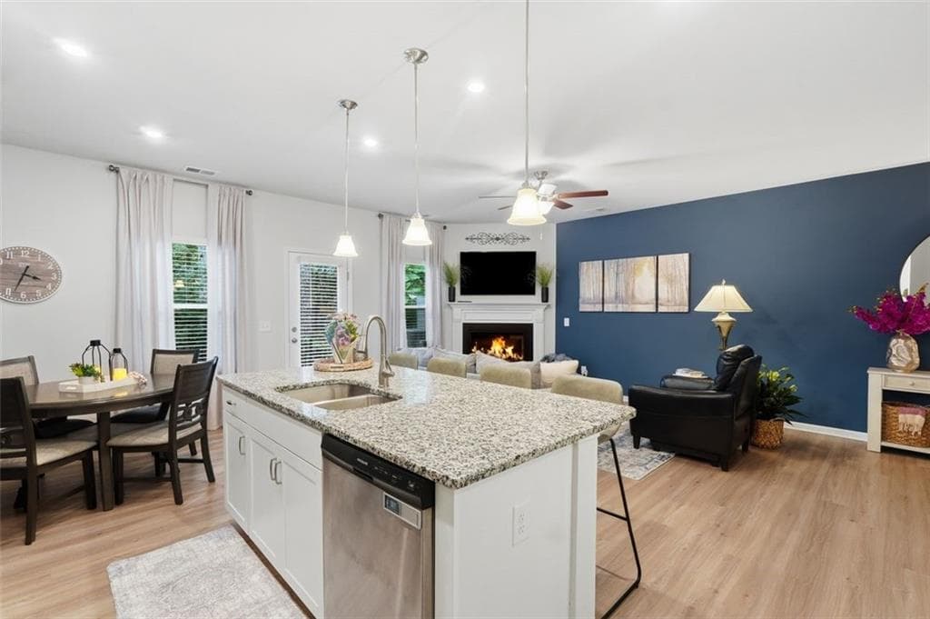 3 bedroom, 3 bathroom, 2,254 sq ft townhouse for sale at 149 Witter Way, Woodstock, GA 30188 — photo 8