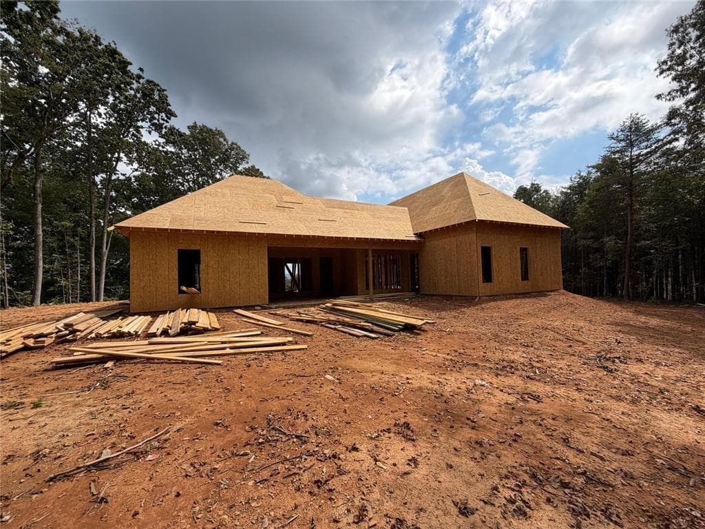 4 bedroom, 3 bathroom, 2,709 sq ft single family residence for sale at 55 Kirk Road, White, GA 30184 — photo 5