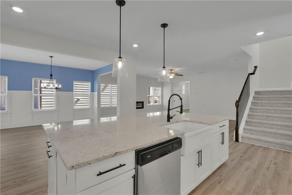 4 bedroom, 3 bathroom, 2,902 sq ft single family residence for sale at 3088 Lantana Way, Buford, GA 30519 — photo 9