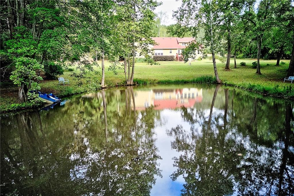 4 bedroom, 4 bathroom, 3,258 sq ft single family residence for sale at 231 N Cross Lane Road, Monroe, GA 30656 — photo 5