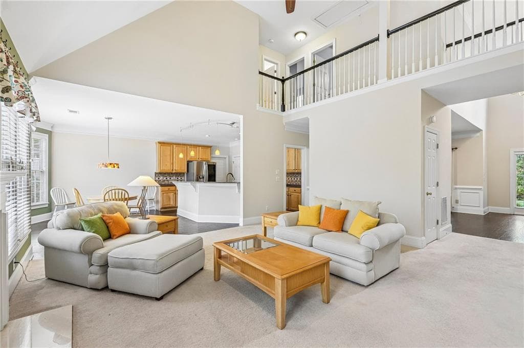 4 bedroom, 4 bathroom, 2,768 sq ft single family residence for sale at 3750 Highcroft Circle, Peachtree Corners, GA 30092 — photo 6