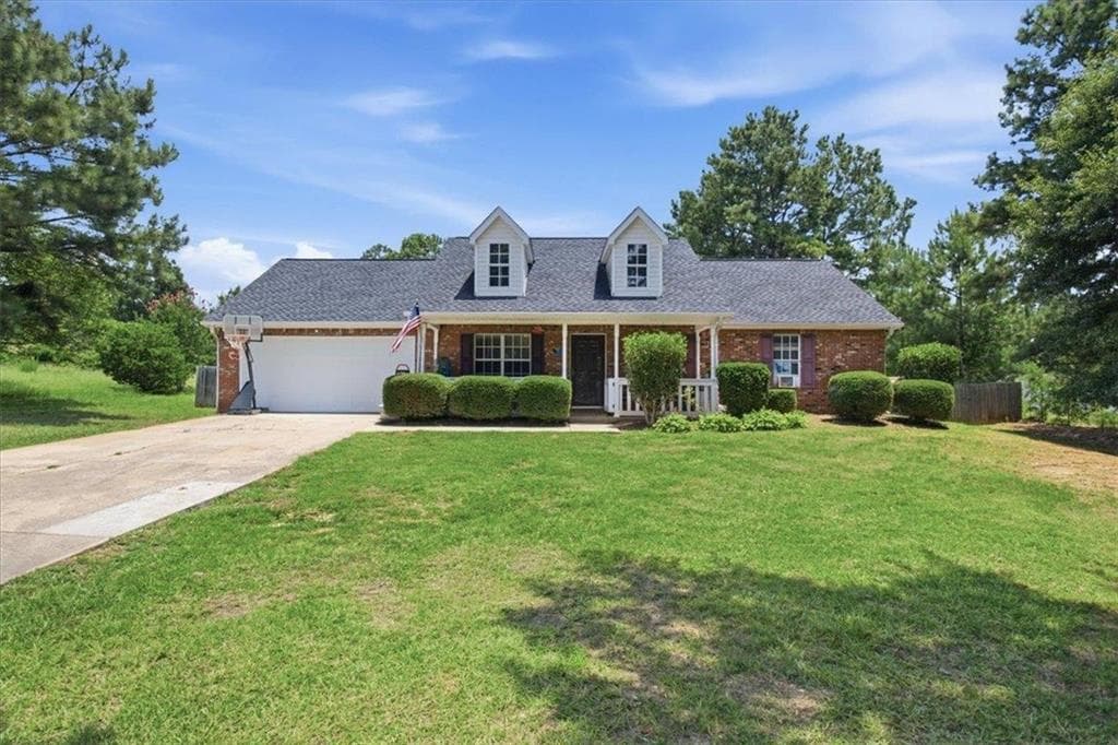 3 bedroom, 2 bathroom, 1,484 sq ft single family residence under contract at 306 Ponderosa Tr, Jackson, GA 30233