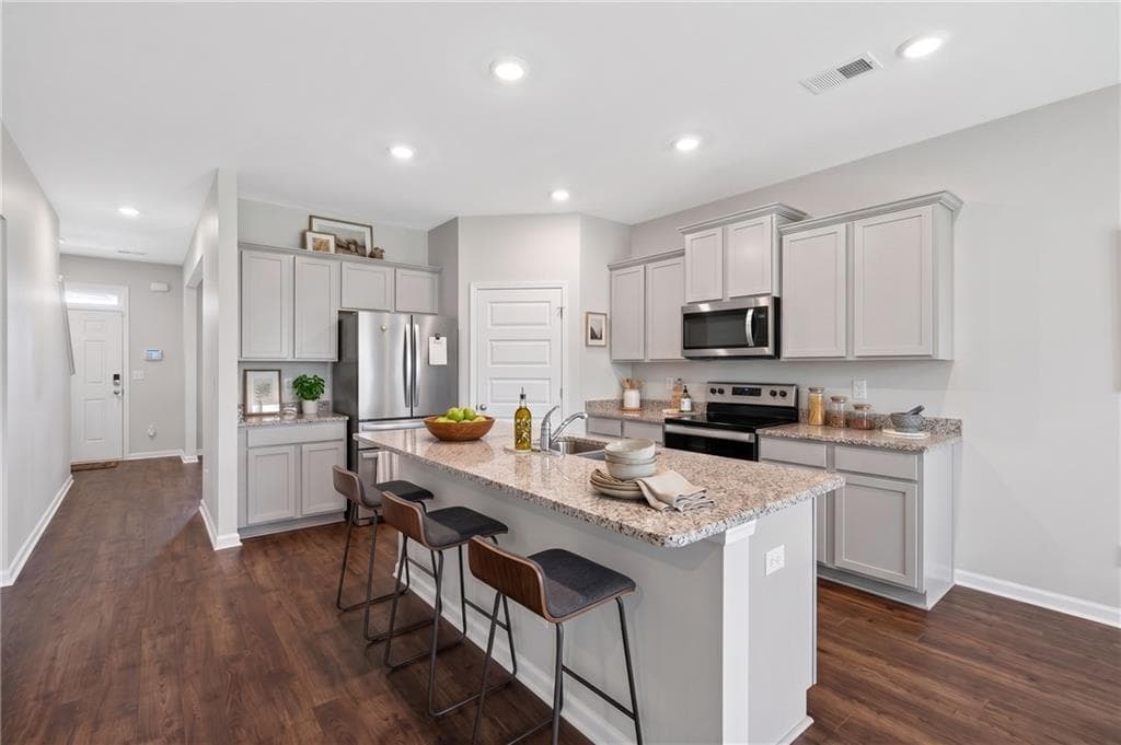 5 bedroom, 4 bathroom, 2,945 sq ft single family residence for sale at 188 Canyon Ferry Way, Hoschton, GA 30548 — photo 8
