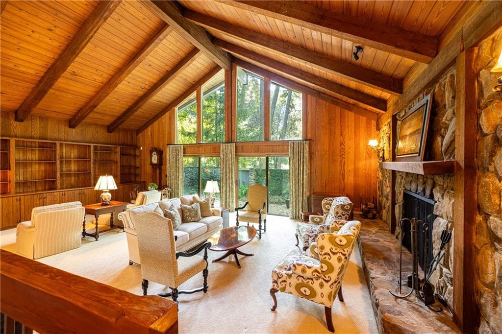 4 bedroom, 4 bathroom, 2,932 sq ft single family residence for sale at 945 River Overlook Court, Sandy Springs, GA 30328 — photo 7