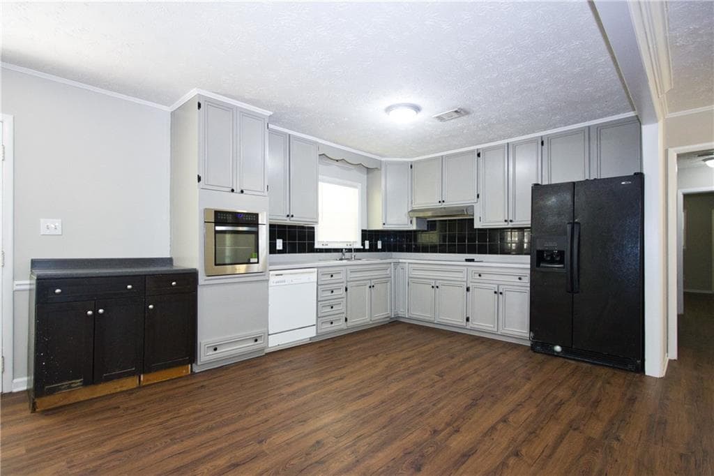 3 bedroom, 2 bathroom, 1,520 sq ft single family residence for rent at 3720 Sunny Hill Drive, Loganville, GA 30052 for $1,800 a month — photo 7