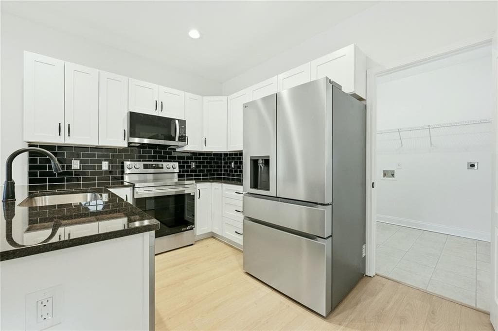 4 bedroom, 2 bathroom, 1,300 sq ft single family residence for sale at 2148 Wilson Avenue, Atlanta, GA 30314 — photo 2