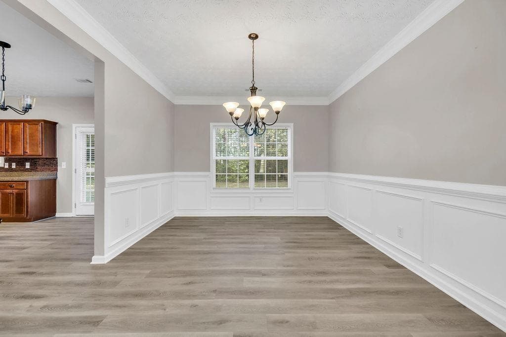 5 bedroom, 4 bathroom, 4,036 sq ft single family residence under contract at 142 Nobility Lane, Mcdonough, GA 30252 — photo 9