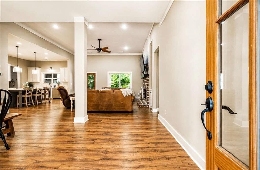 5 bedroom, 4 bathroom, 3,286 sq ft single family residence for sale at 16 Stratford Way, Kingston, GA 30145 — photo 6