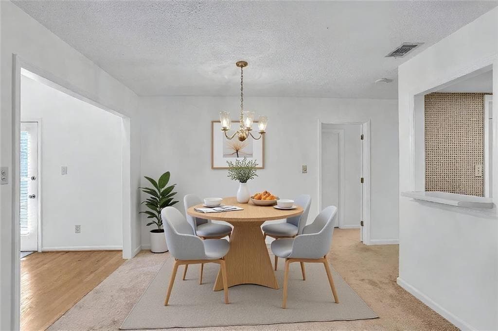 1 bedroom, 1 bathroom, 948 sq ft condominium under contract at 3445 Ivys Walk, Atlanta, GA 30340 — photo 4