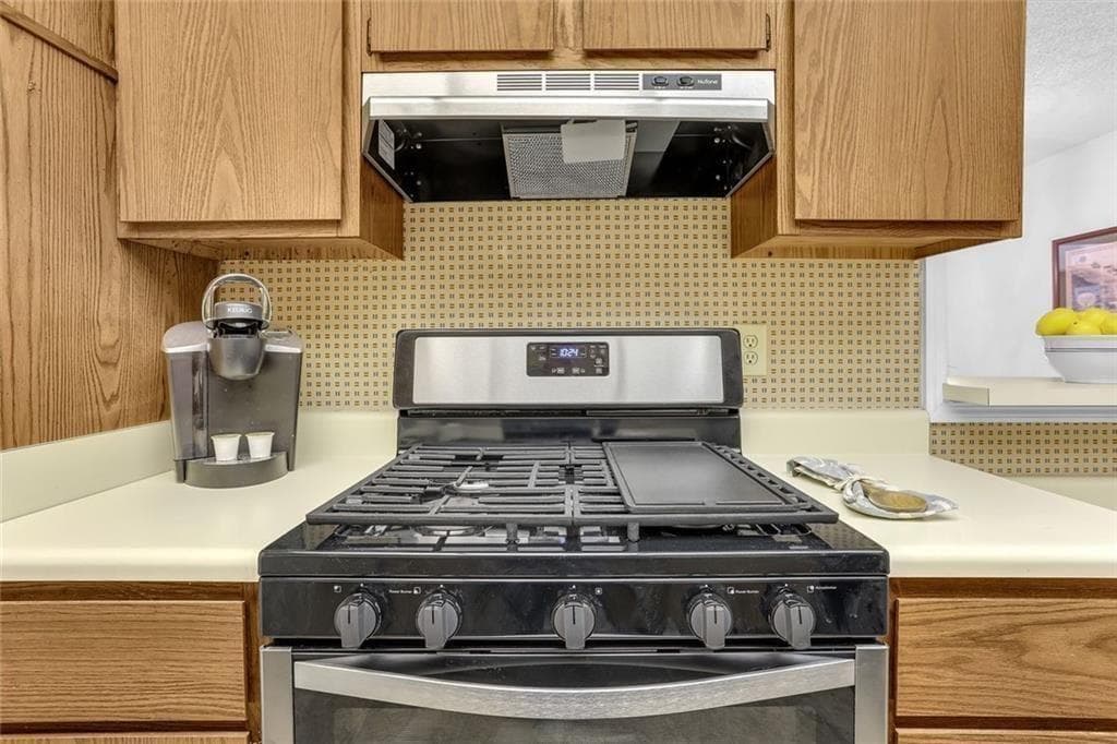 1 bedroom, 1 bathroom, 948 sq ft condominium under contract at 3445 Ivys Walk, Atlanta, GA 30340 — photo 7