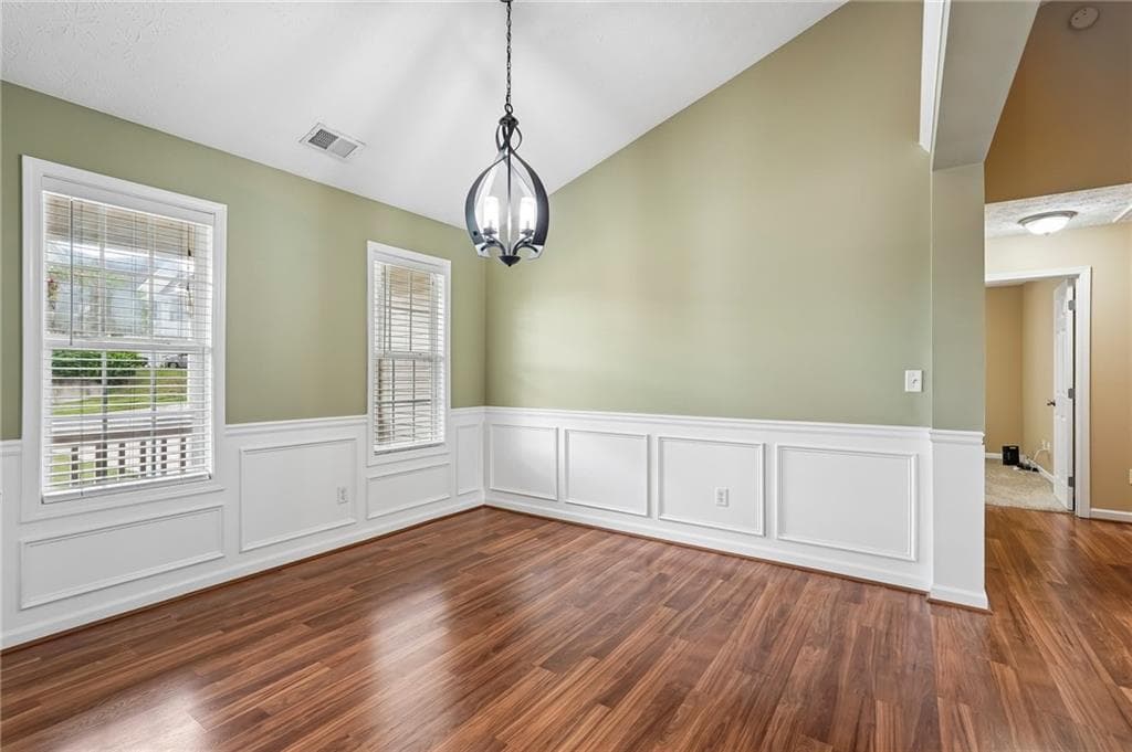 3 bedroom, 3 bathroom, 1,626 sq ft single family residence for sale at 207 Overlook Court, Dallas, GA 30157 — photo 4