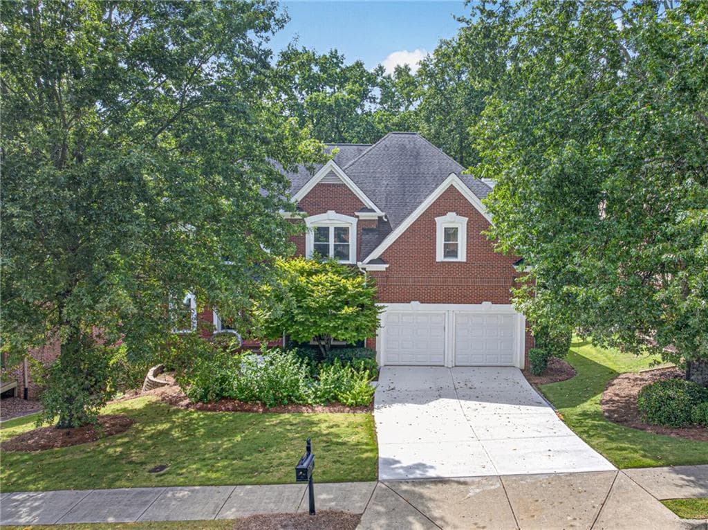 6 bedroom, 5 bathroom, 4,282 sq ft single family residence for sale at 4000 Lantern Hill Drive, Dacula, GA 30019 — photo 2