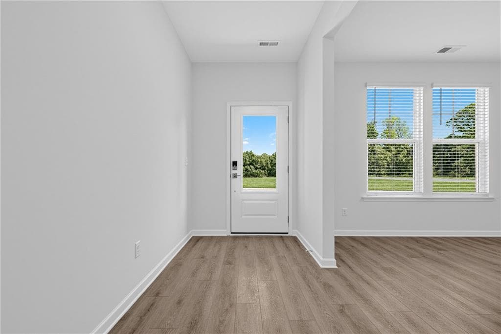 4 bedroom, 4 bathroom, 2,520 sq ft single family residence for sale at 19 Shoal Court, Winder, GA 30680 — photo 5
