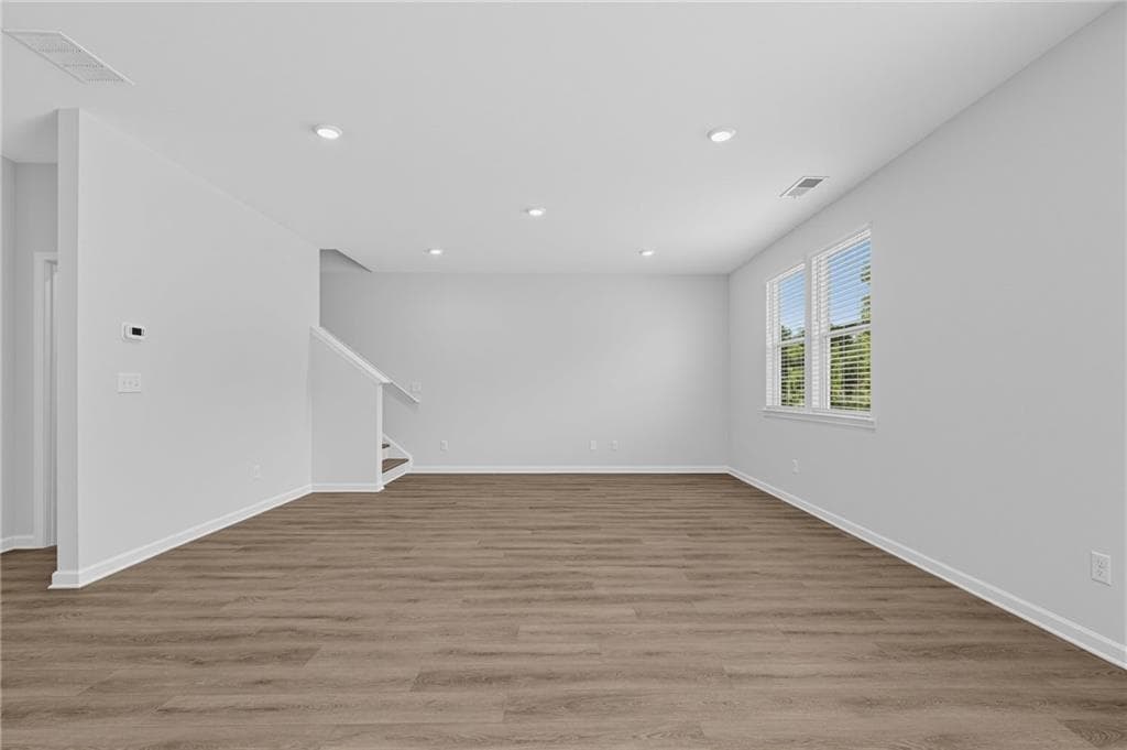 4 bedroom, 4 bathroom, 2,520 sq ft single family residence for sale at 19 Shoal Court, Winder, GA 30680 — photo 6