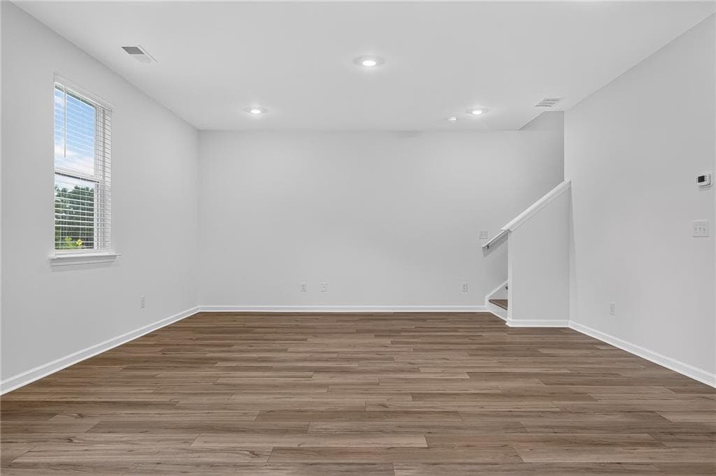 4 bedroom, 4 bathroom, 2,520 sq ft single family residence for sale at 27 Shoal Court, Winder, GA 30680 — photo 6