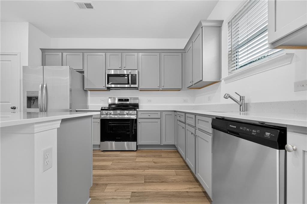 4 bedroom, 4 bathroom, 2,520 sq ft single family residence for sale at 27 Shoal Court, Winder, GA 30680 — photo 8