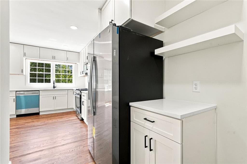 3 bedroom, 2 bathroom, 1,658 sq ft single family residence for rent at 1368 Scott Boulevard, Decatur, GA 30030 for $3,900 a month — photo 6