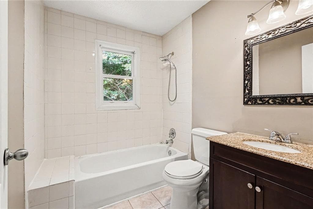 4 bedroom, 3 bathroom, 1,967 sq ft single family residence for sale at 2663 Jewel Street, Atlanta, GA 30344 — photo 10