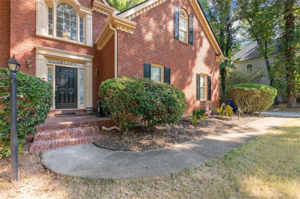 4 bedroom, 3 bathroom, 2,718 sq ft single family residence for sale at 125 Wynchase Lane, Fayetteville, GA 30215 — photo 3
