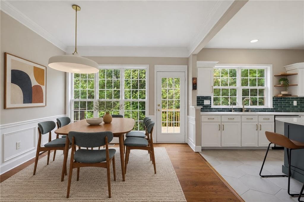 3 bedroom, 4 bathroom, 2,208 sq ft townhouse for sale at 2587 Bridlewood Lane, Atlanta, GA 30339 — photo 8
