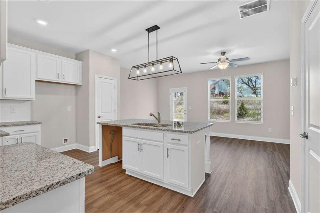 3 bedroom, 3 bathroom townhouse for sale at 6210 Ripple Way 90, South Fulton, GA 30349 — photo 3