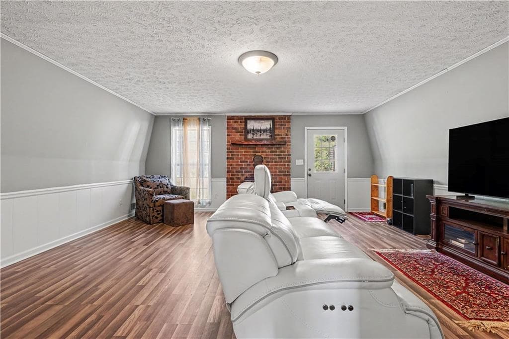 2 bedroom, 2 bathroom, 1,280 sq ft single family residence for sale at 6 Sandy Springs Drive, Athens, GA 30601 — photo 2