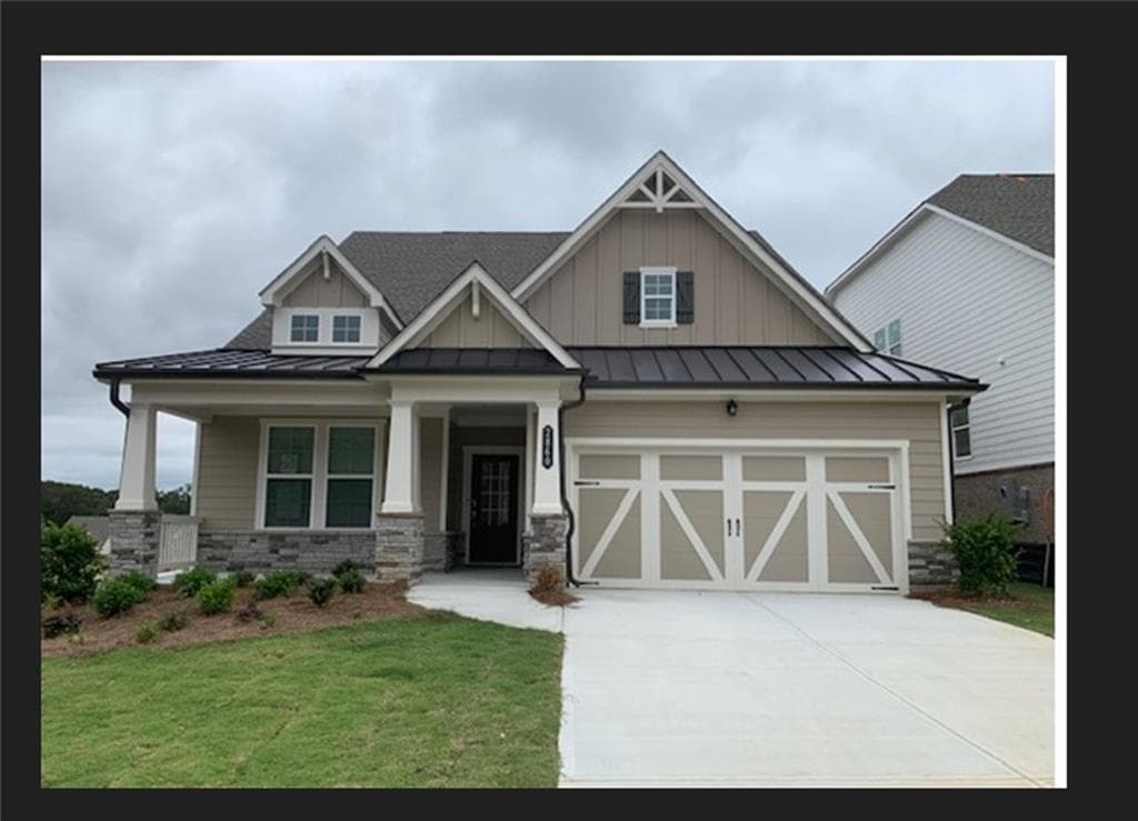 3 bedroom, 2 bathroom, 2,085 sq ft single family residence for sale at 2860 Freshwater Court, Gainesville, GA 30507