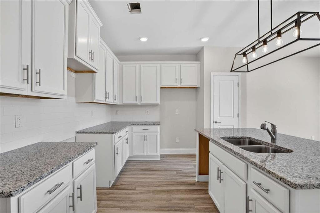 3 bedroom, 3 bathroom, 1,200 sq ft townhouse for sale at 3404 Ripple Loop 130, South Fulton, GA 30349 — photo 4