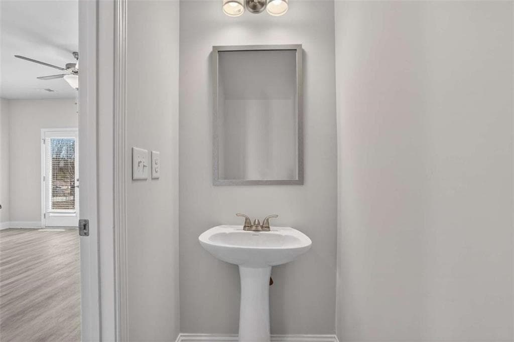 3 bedroom, 3 bathroom, 1,200 sq ft townhouse for sale at 3404 Ripple Loop 130, South Fulton, GA 30349 — photo 9