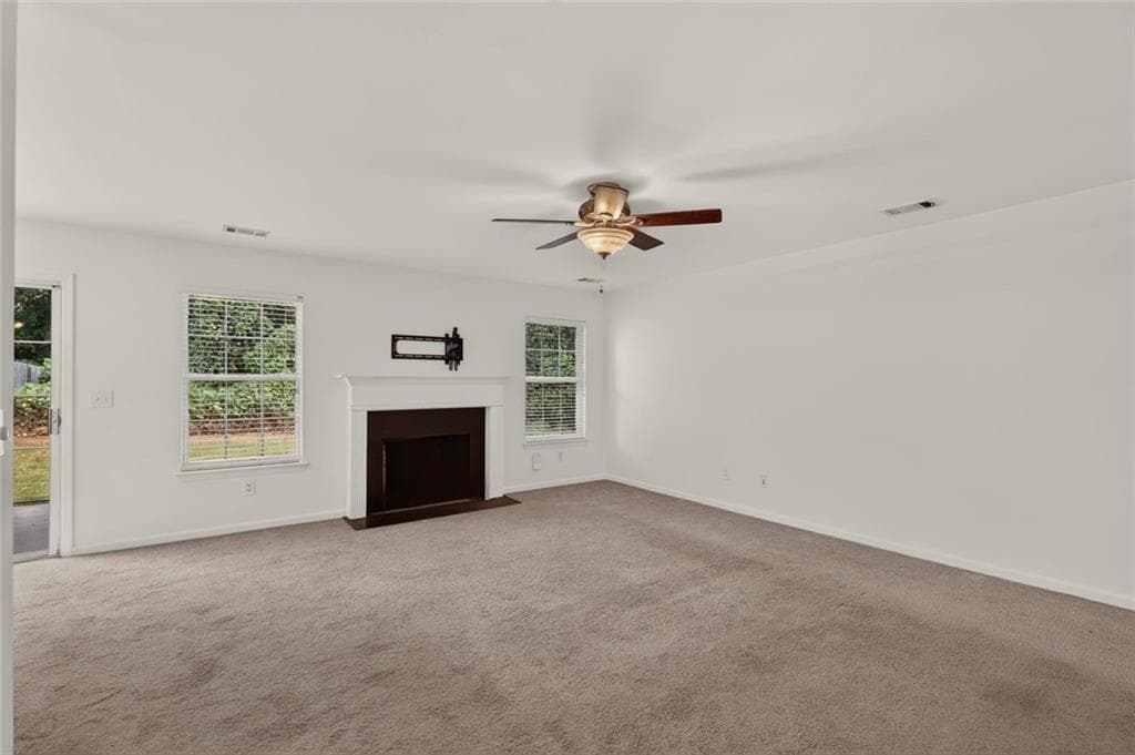 3 bedroom, 3 bathroom, 1,976 sq ft single family residence for sale at 2850 Mayfair Drive, Cumming, GA 30040 — photo 10