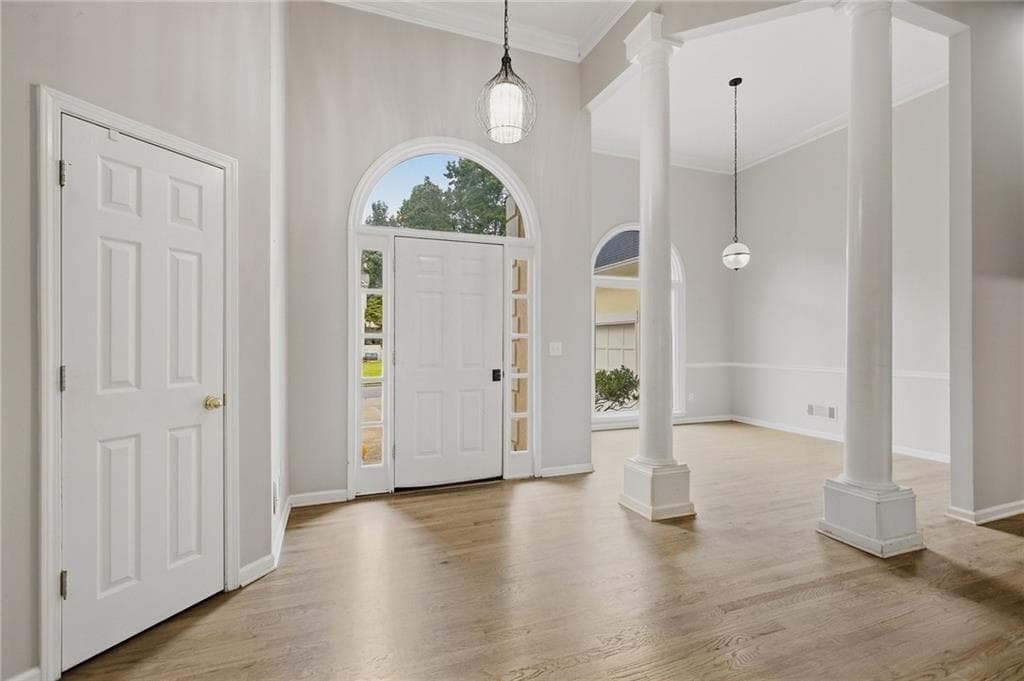 5 bedroom, 4 bathroom, 3,604 sq ft single family residence for sale at 3733 Upland Drive, Marietta, GA 30066 — photo 5