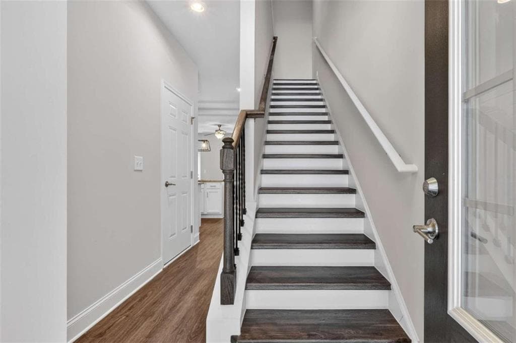 3 bedroom, 3 bathroom townhouse for sale at 6170 Ripple Way 80, South Fulton, GA 30349 — photo 2