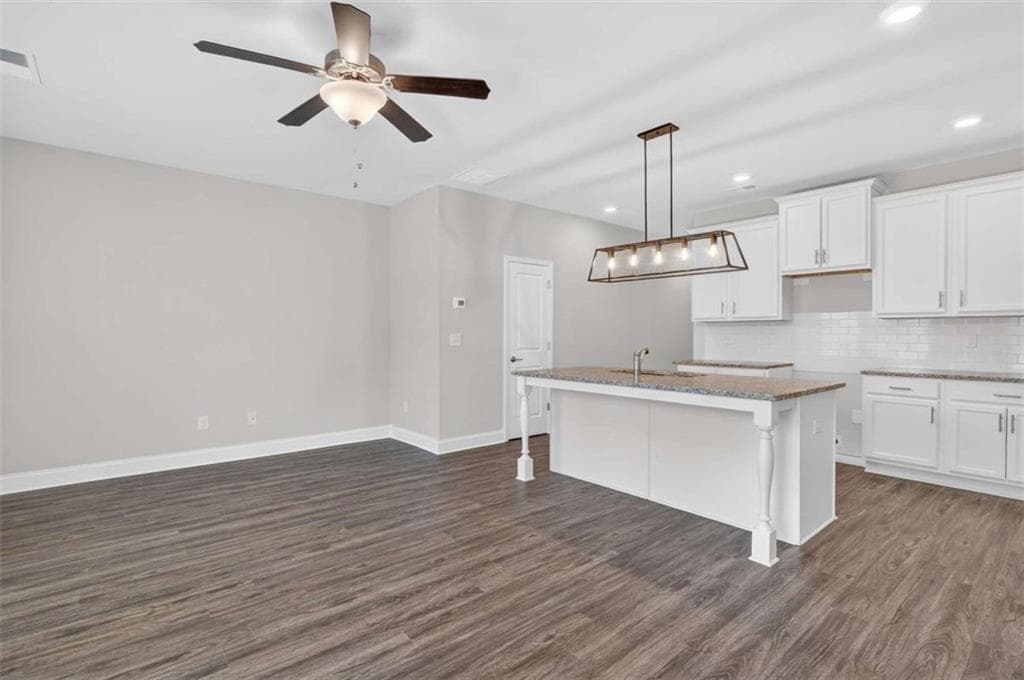 3 bedroom, 3 bathroom townhouse for sale at 6170 Ripple Way 80, South Fulton, GA 30349 — photo 5