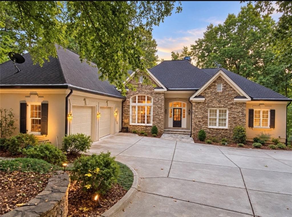 4 bedroom, 4 bathroom, 6,280 sq ft single family residence for sale at 2014 Palmetto Dunes Court, Johns Creek, GA 30097